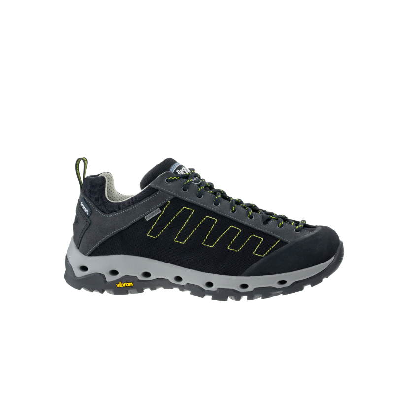 Zapatilla de Montaña FORMENTOR Bestard